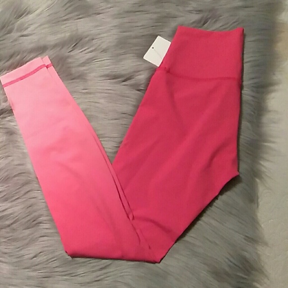 lululemon athletica Pants - Wunder Under Ombre NWT
